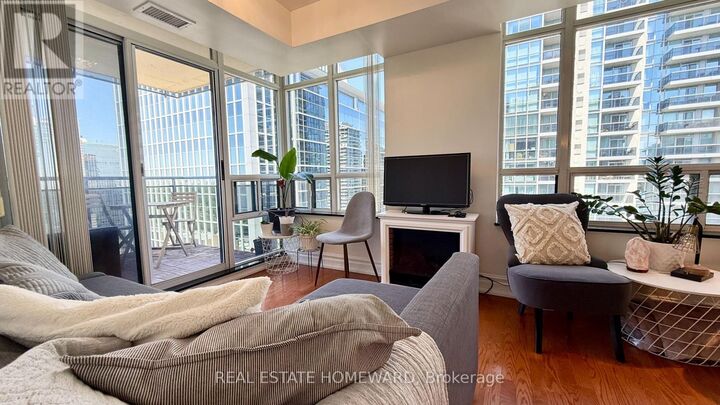 Property Photo: 155 Beecroft Road 2711 ON M2N 7C6