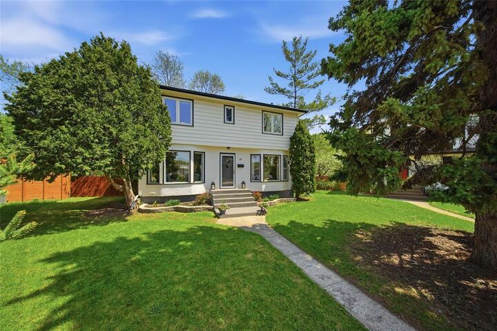 Photo de la propriété: 15 Ballard Crescent MB R2V 1K6