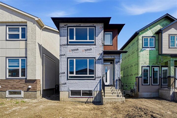 84 Bear Creek Bay — photo 1