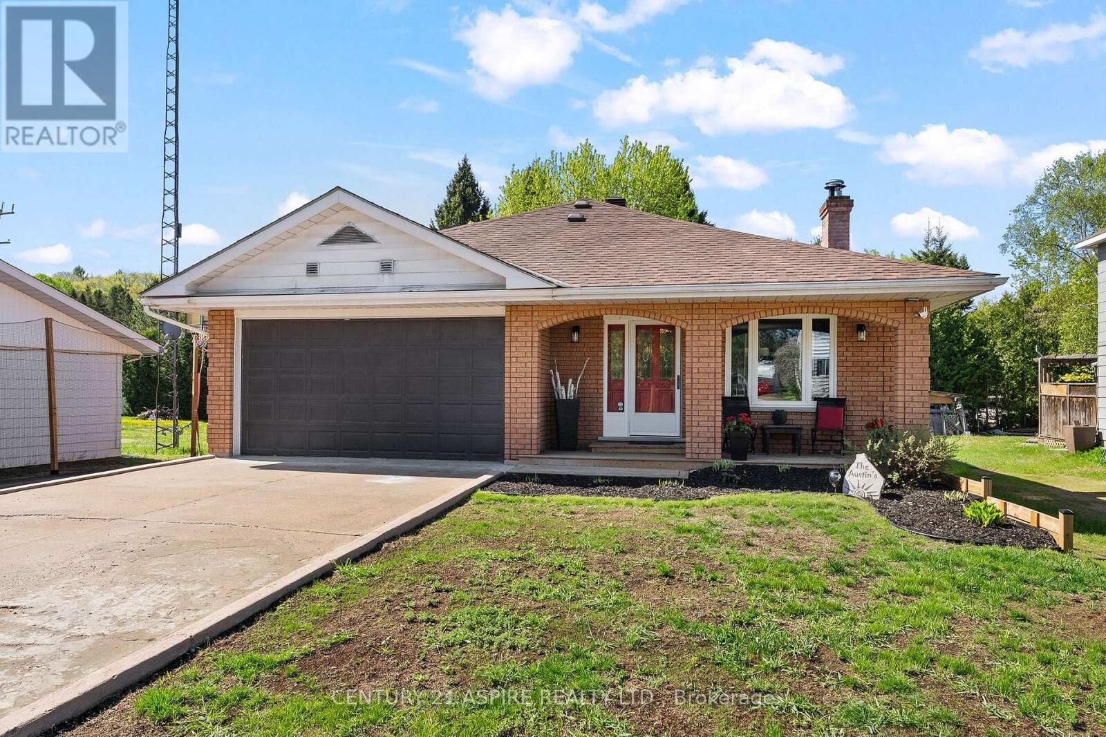 Property Photo: 3721 Old Barry's Bay Road ON K0J 1B0