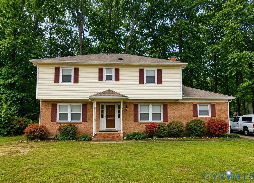Property Photo: 216 Goodward Road VA 23236