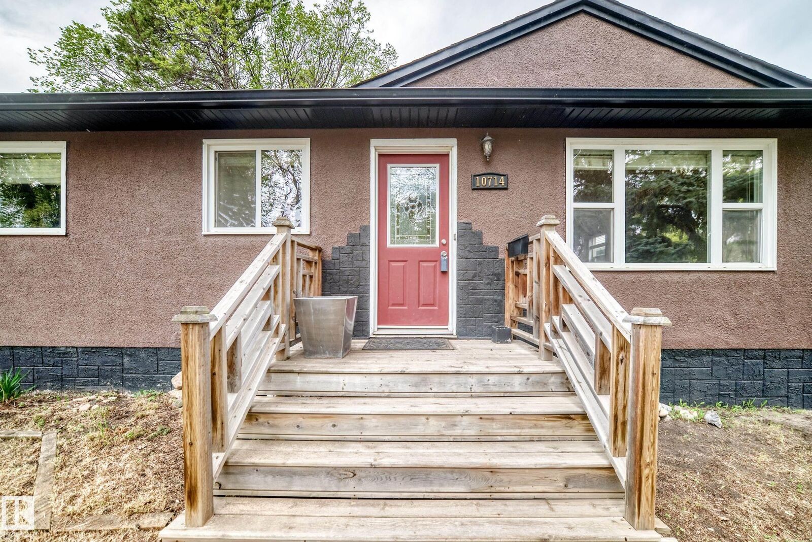 Property Photo:  10714 135 Street NW  AB T5M 1J6 