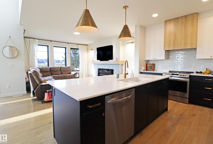 Property Photo:  100 Graybriar Drive  AB T7Z 0M7 
