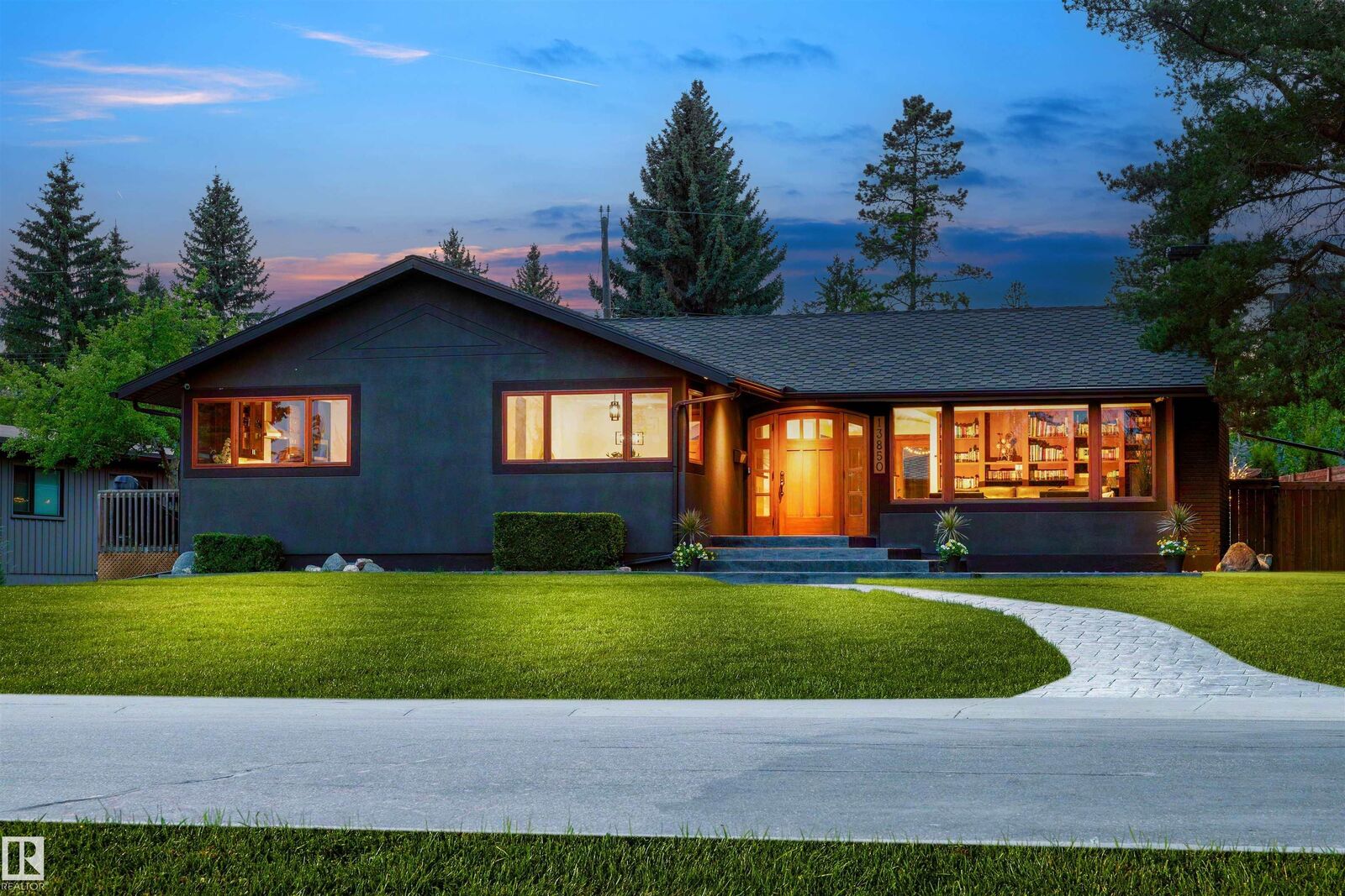 Property Photo: 13850 Ravine Drive NW AB T5N 3M1