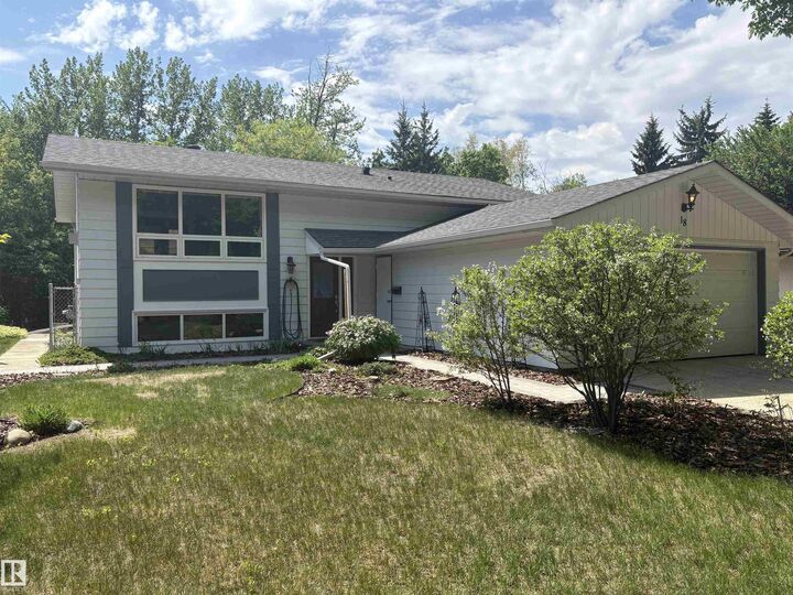 Property Photo:  18 Flint Crescent  AB T8N 1Y8 