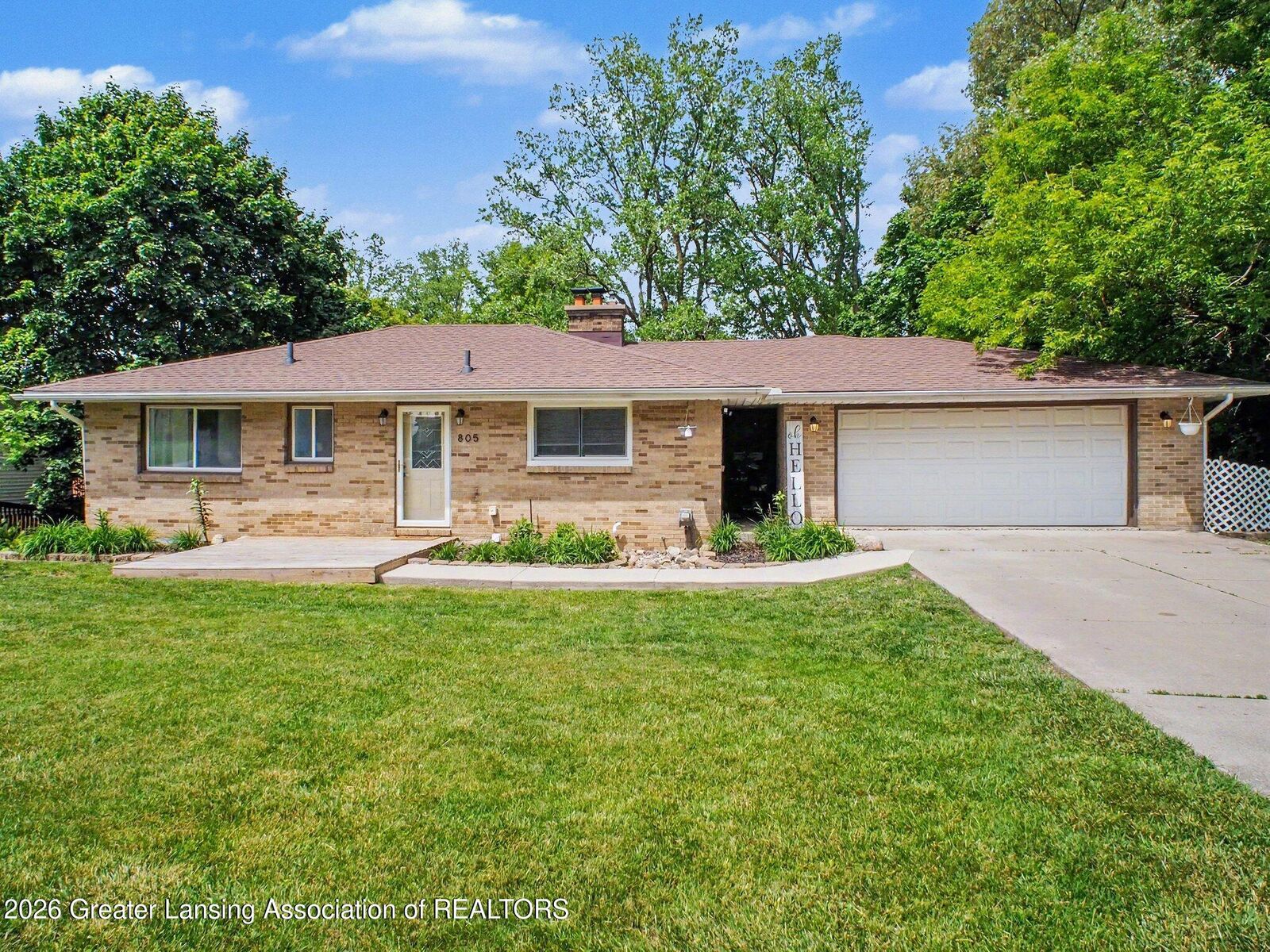 Property Photo:  805 Dryer Farm Road  MI 48917 