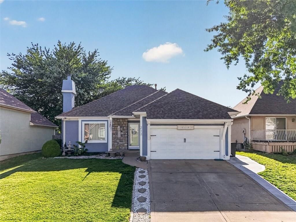 Property Photo:  212 S Tremont Street  KS 66101 