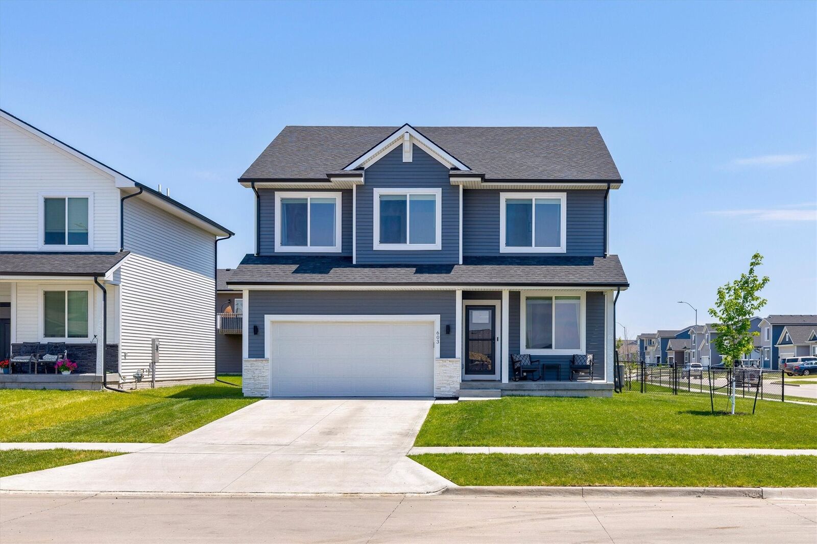 Property Photo:  603 NE Oak Ridge Drive  IA 50021 