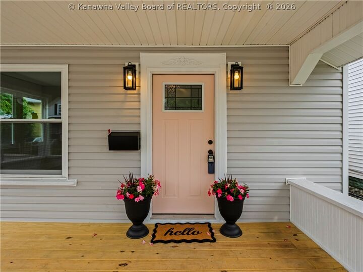 Property Photo:  1008 Grant Street  WV 25302 
