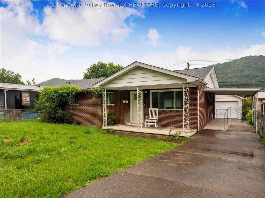 Property Photo: 5225 Midland Drive WV 25306