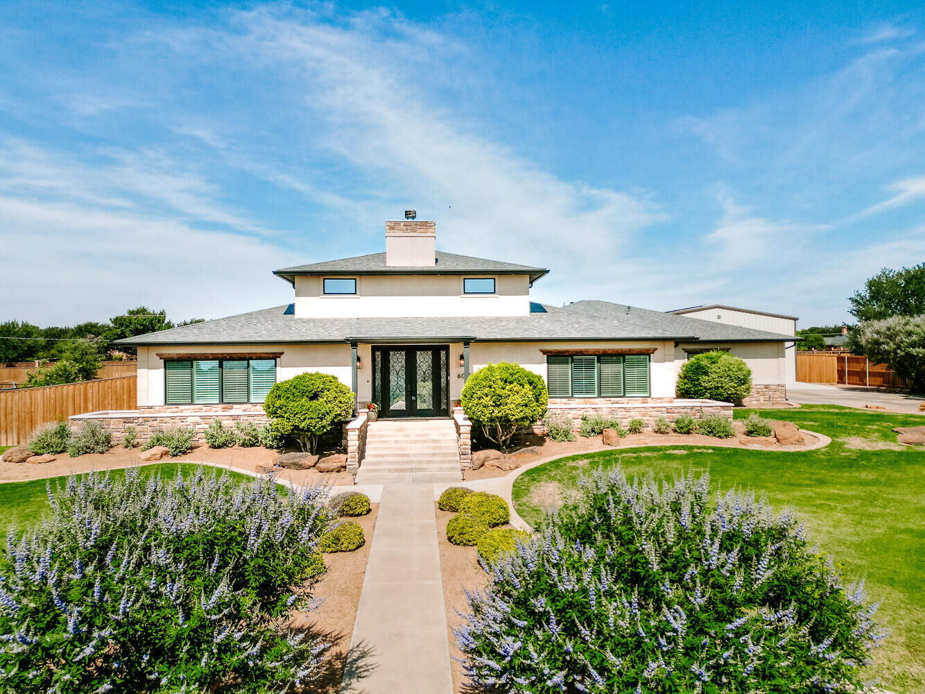 Property Photo:  6004 County Road 1440  TX 79407 
