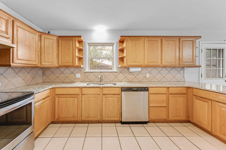 Property Photo:  4216 51st Street  TX 79413 