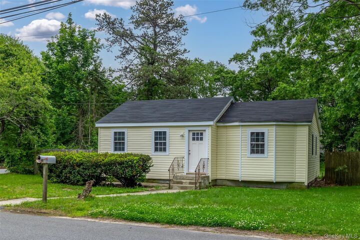 Property Photo:  47 Lake Drive  NY 11798 