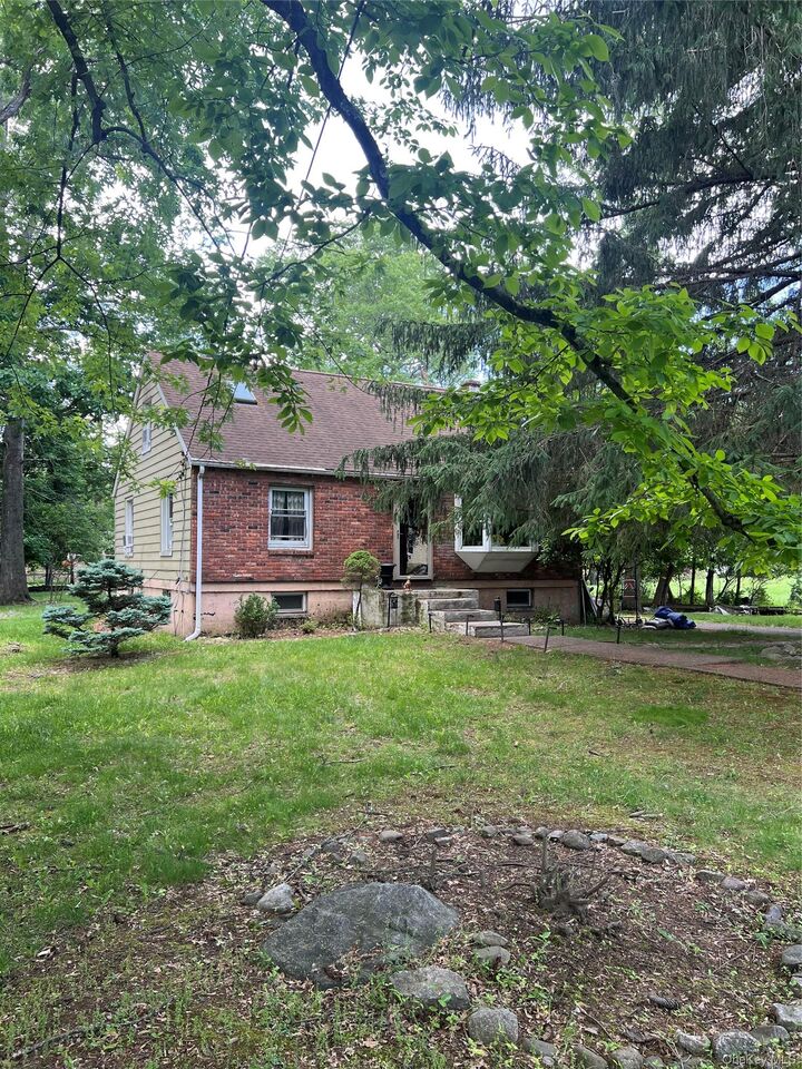 Property Photo: 8 Mountain View NY 10901