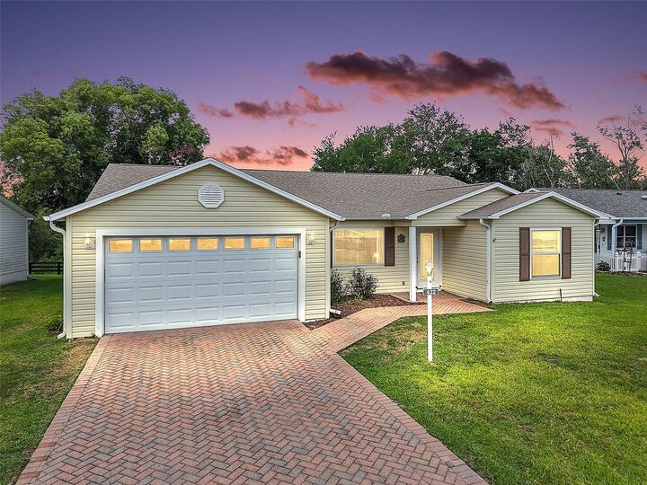 Property Photo: 422 San Marino Drive FL 32159