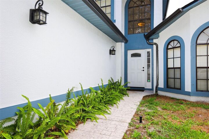 Property Photo: 1152 Twin Rivers Boulevard FL 32766