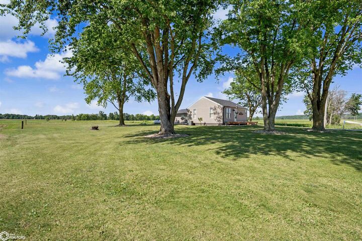 Property Photo: 5403 150th Street IA 52601