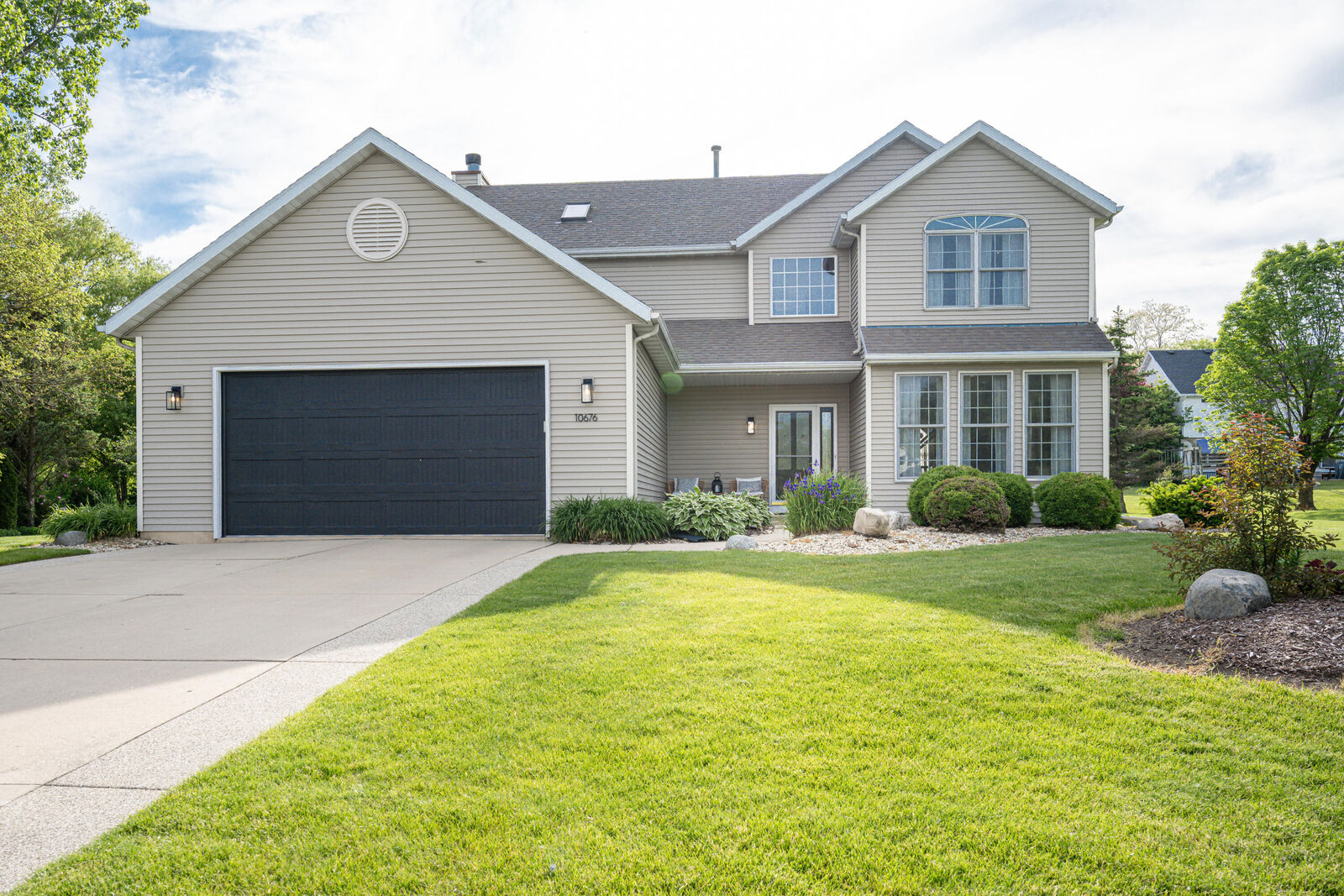 Property Photo:  10676 32nd Ave  WI 53158 