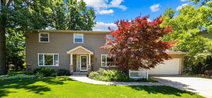 Property Photo:  8073 Gandy Court  MI 48138 