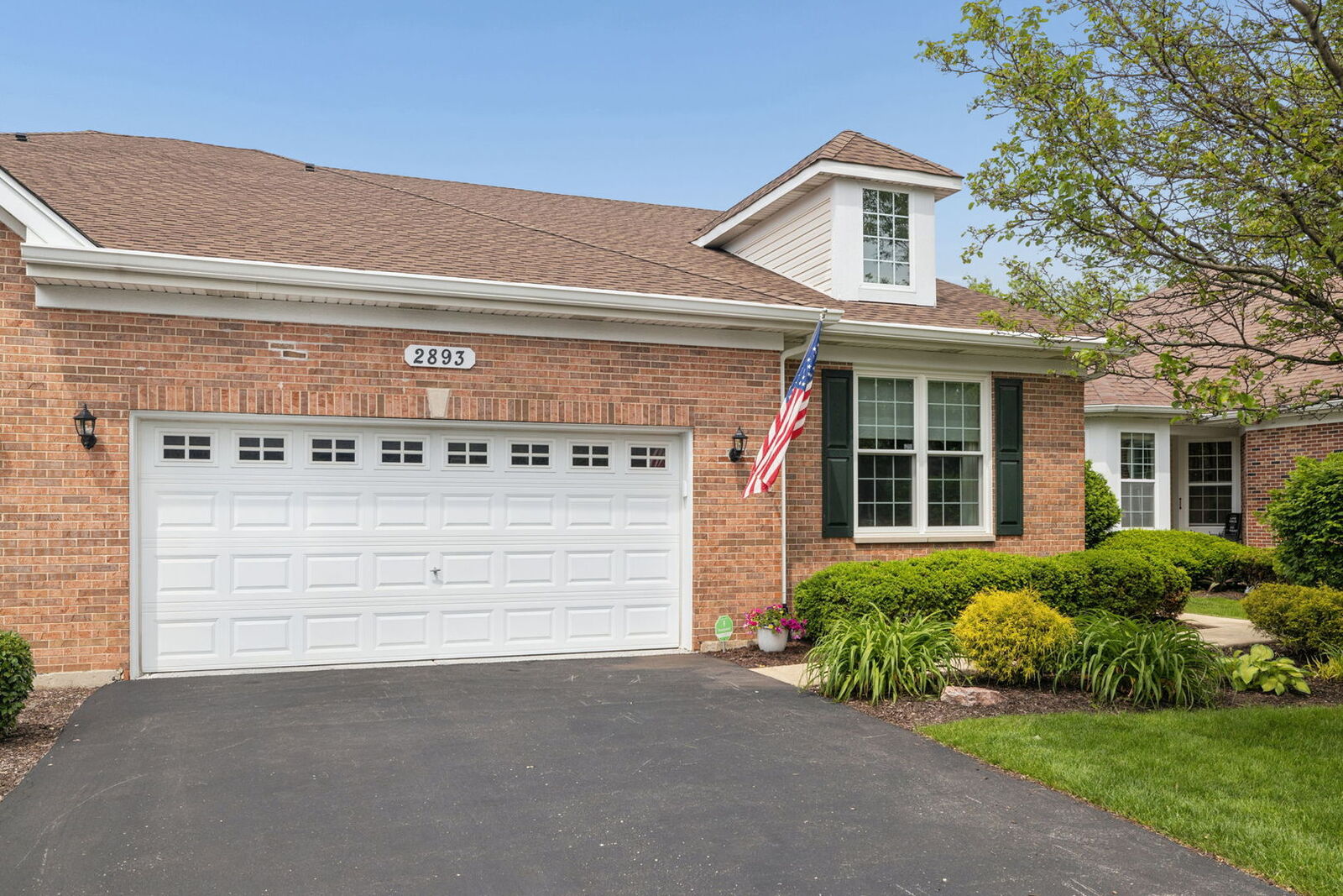 Property Photo:  2893 Bond Circle 2893  IL 60563 