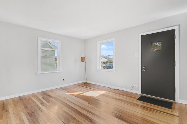 Property Photo:  3535 W 116th Place  IL 60655 