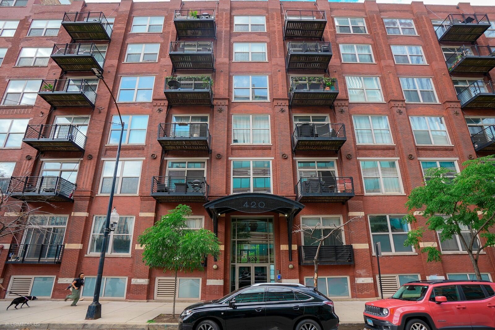 Property Photo:  420 S Clinton Street 518  IL 60607 