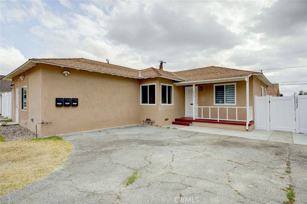 Property Photo: 10935 Nassau Avenue CA 91040