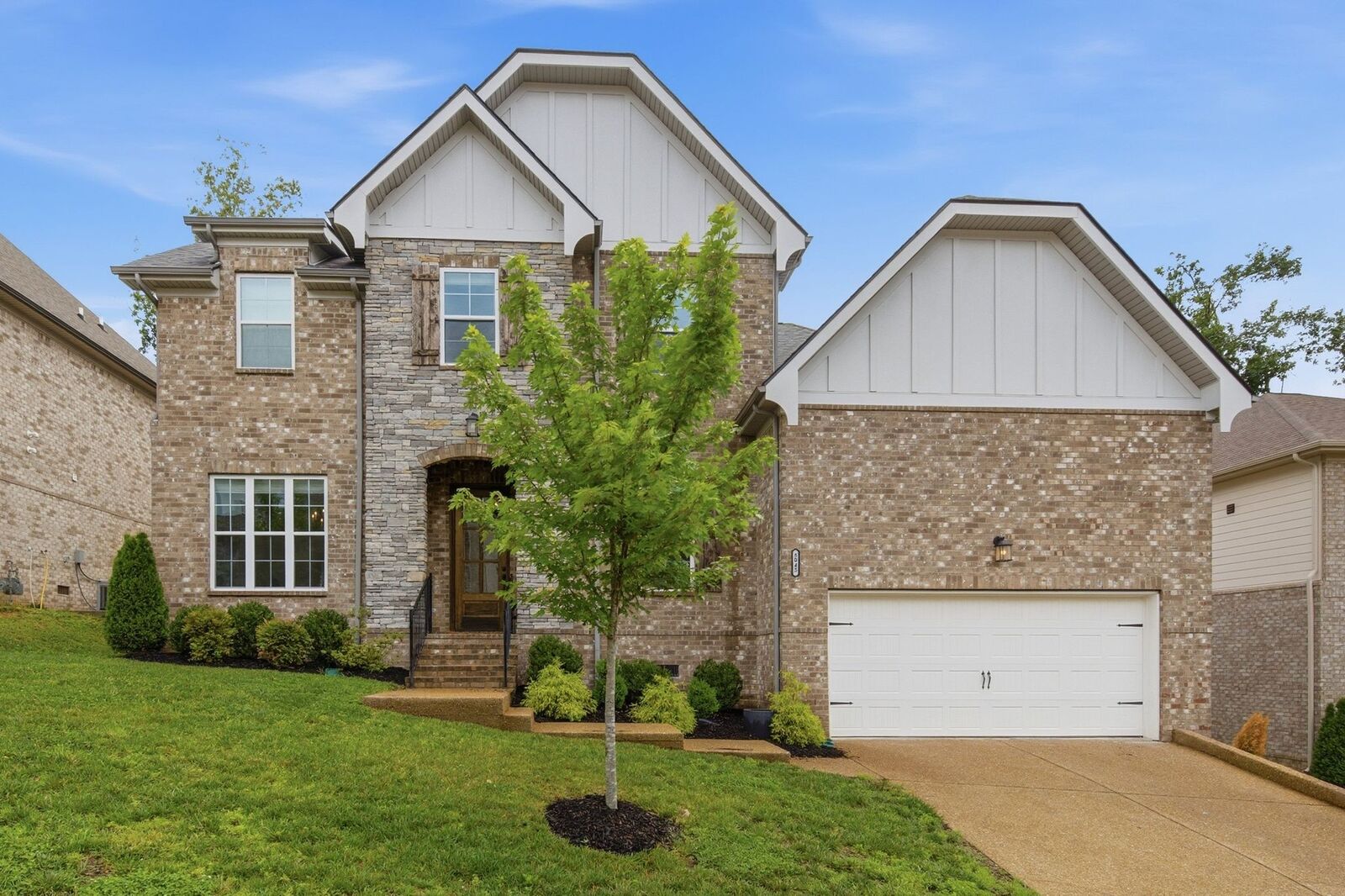 Property Photo: 8045 Still Spring Ridge Dr TN 37221