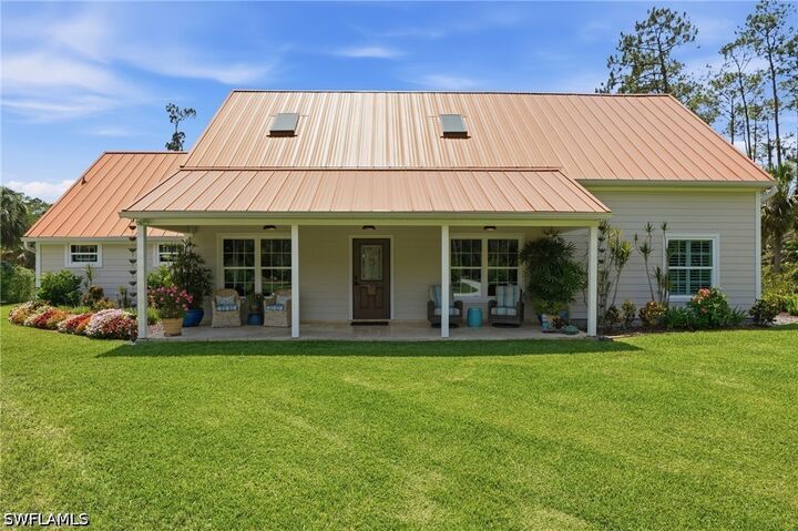 Property Photo:  681 7th Street SW  FL 34117 