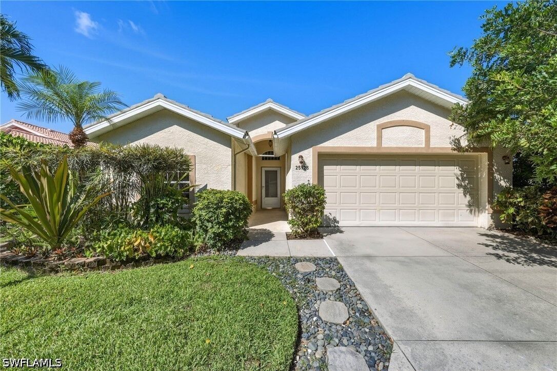 Property Photo:  25925 Pebblecreek Drive  FL 34135 