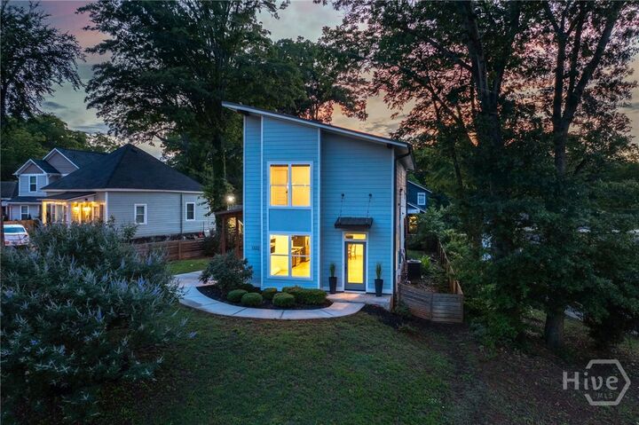 Property Photo: 1322 W Hancock Avenue GA 30606