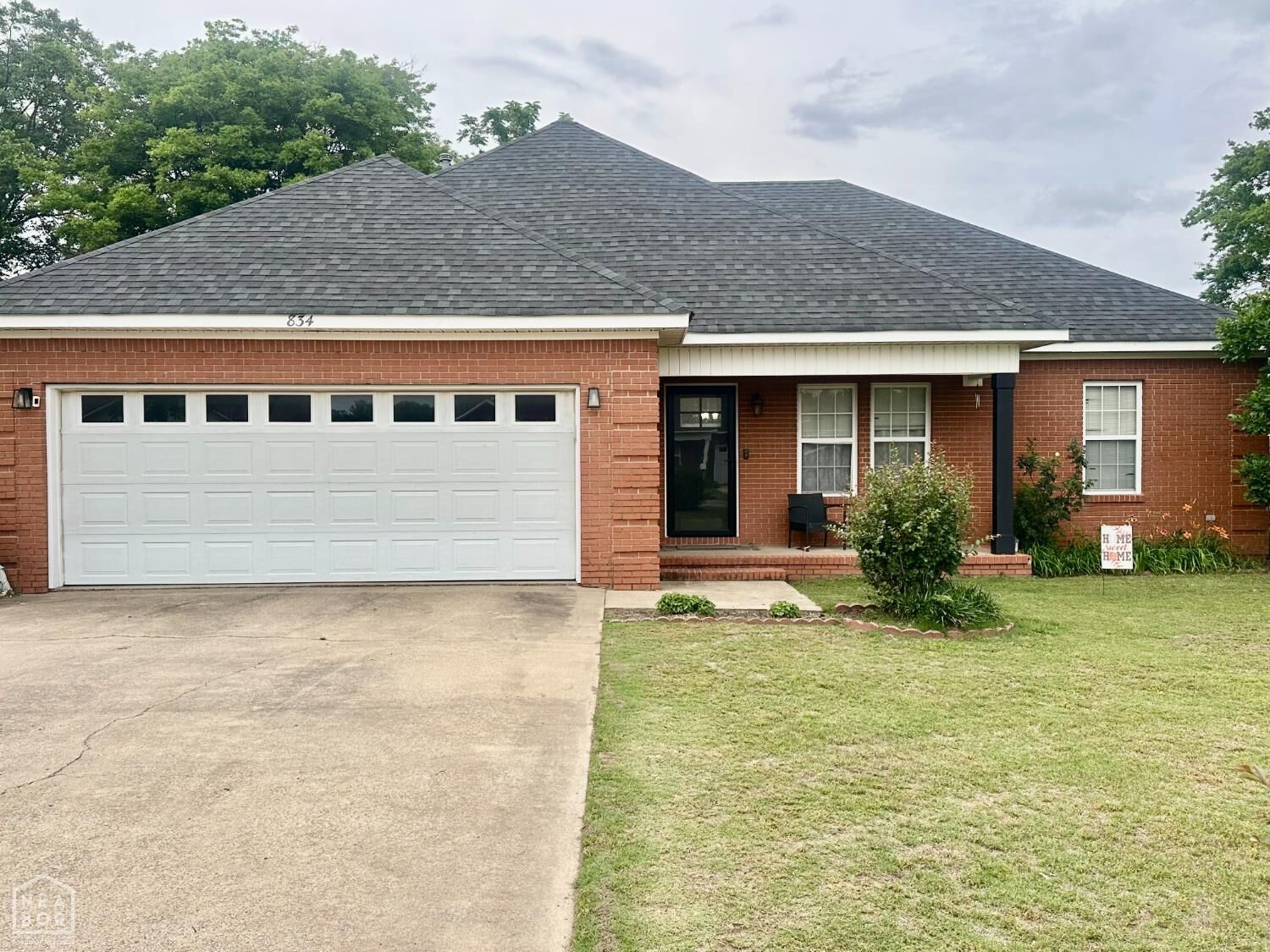 Property Photo:  834 Future Street  AR 72442 