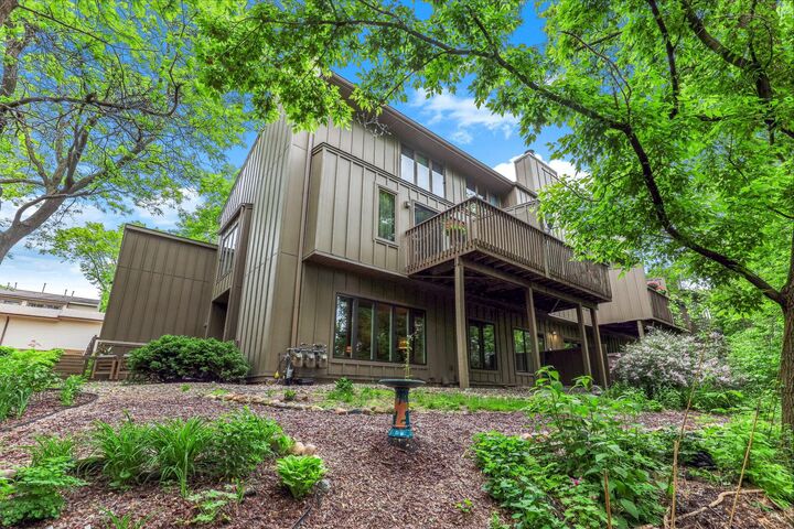 Property Photo: 8970 Neill Lake Road MN 55347