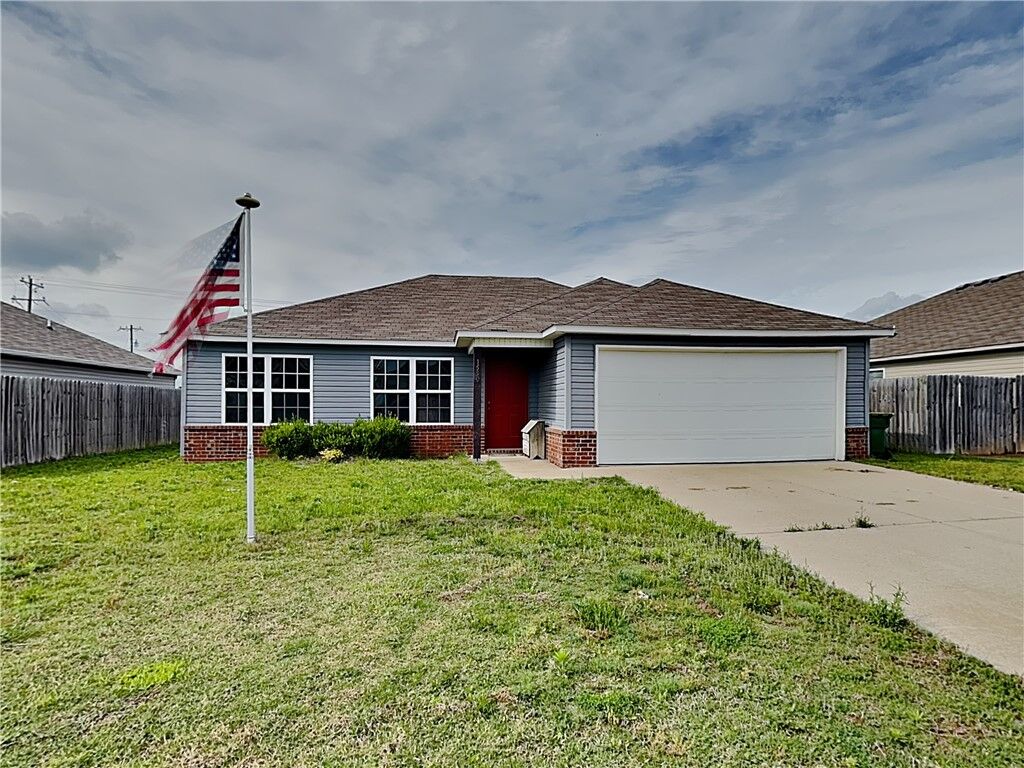 Property Photo:  1550 Scotland Drive  AR 72719 