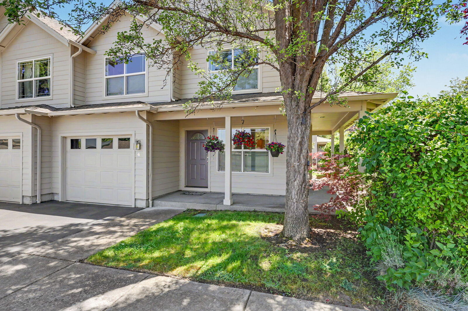 Property Photo:  228 Talent Avenue 4  OR 97540 