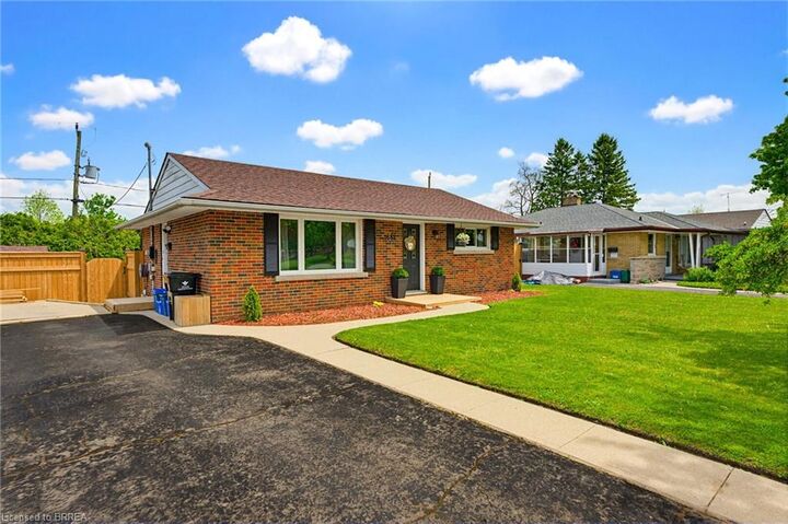 Property Photo: 1681 Severn Avenue ON N3H 2R6