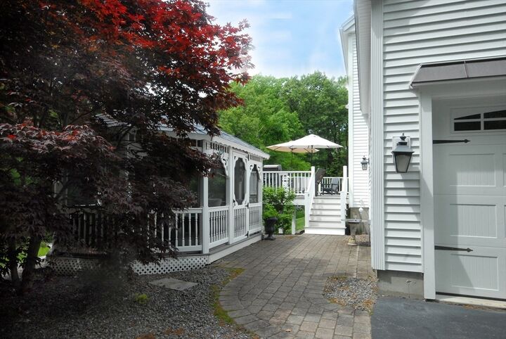 Property Photo:  8 Barton Rd  MA 01451 