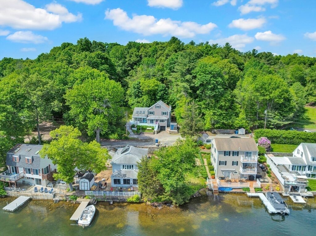 Property Photo:  118 Woolford Road  MA 02093 