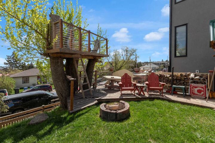 Property Photo: 4007 Centre A Street NE AB T2E 3A7