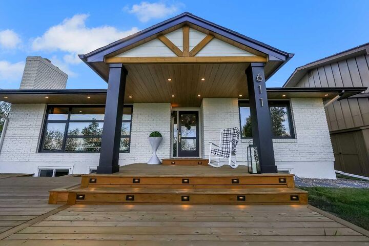 Property Photo: 611 Parkridge Drive SE AB T2J 5B9
