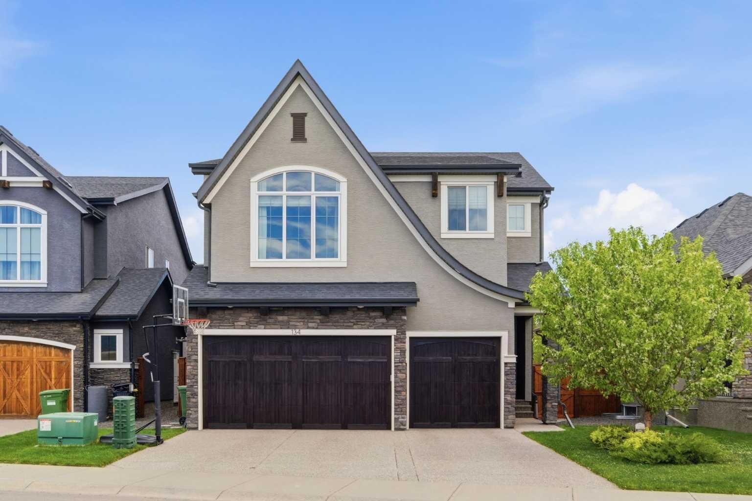 Property Photo:  134 Cranbrook Circle SE  AB T3M 2L9 