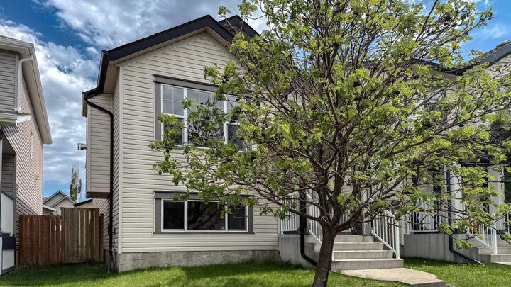 Property Photo:  367 Copperfield Heights SE  AB T2Z 4R3 