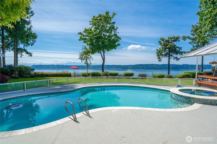 Property Photo: