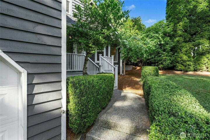 Property Photo:  7214 NE 155th Street  WA 98028 