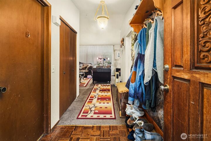 Property Photo:  1110  122nd Place SW  WA 98204 