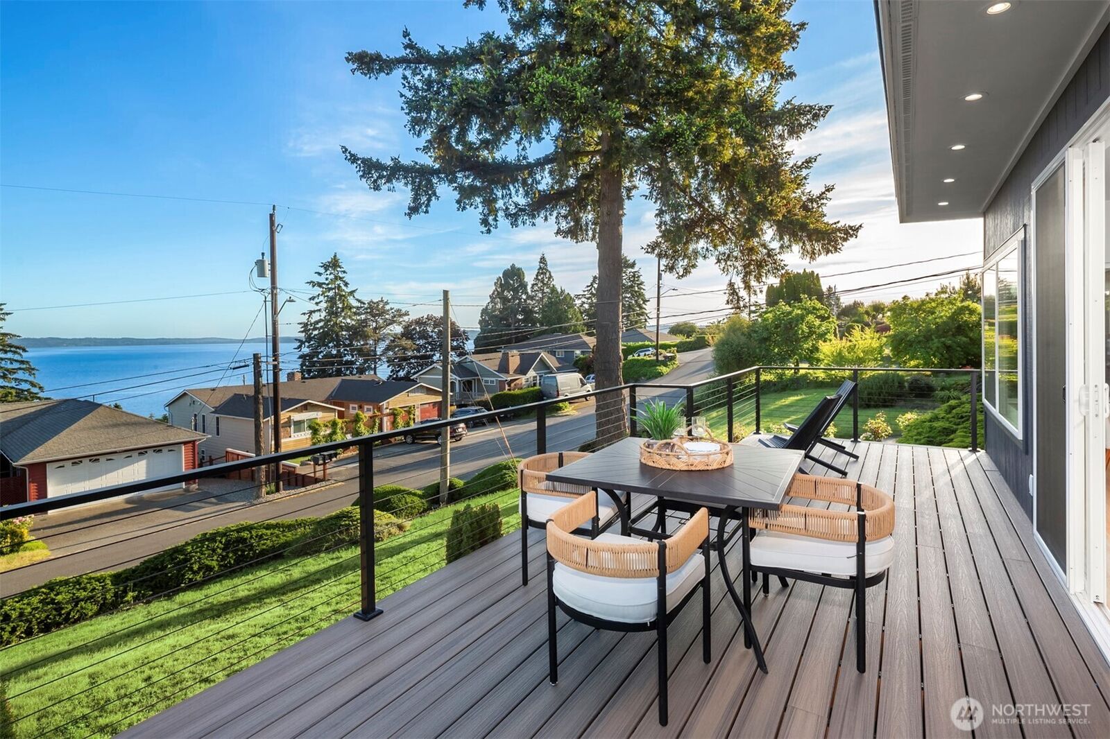 Property Photo:  11988  Marine View Drive SW  WA 98146 