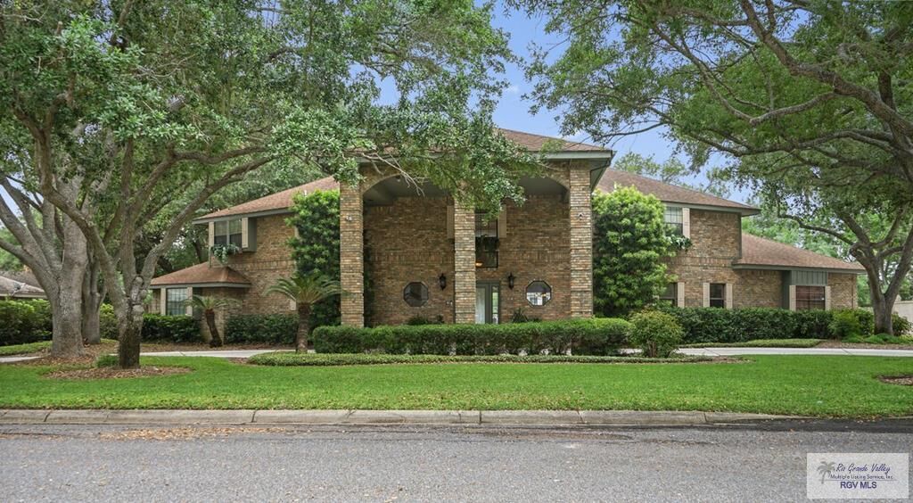 Property Photo:  3110 Leon Cir  TX 78555 