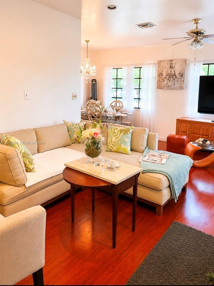 Property Photo:  10420 SW 149th St  FL 33176 
