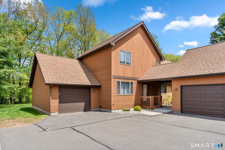 Property Photo:  105 Maple Avenue 1  CT 06066 