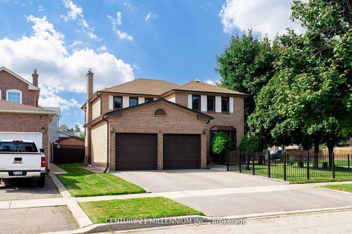 Property Photo:  10 Phelps Drive  ON L6X 3V5 